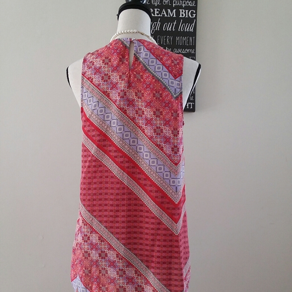 FOURTEEN PLACE SLEEVELESS CHEVRON HI-LOW BLOUSE M - Picture 8 of 8